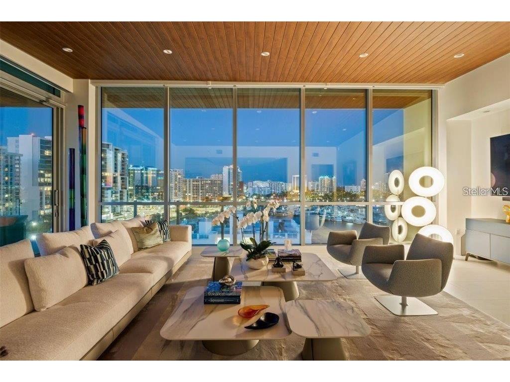 111 Golden Gate Point #802PH Sarasota FL 34236 A4696851 image7