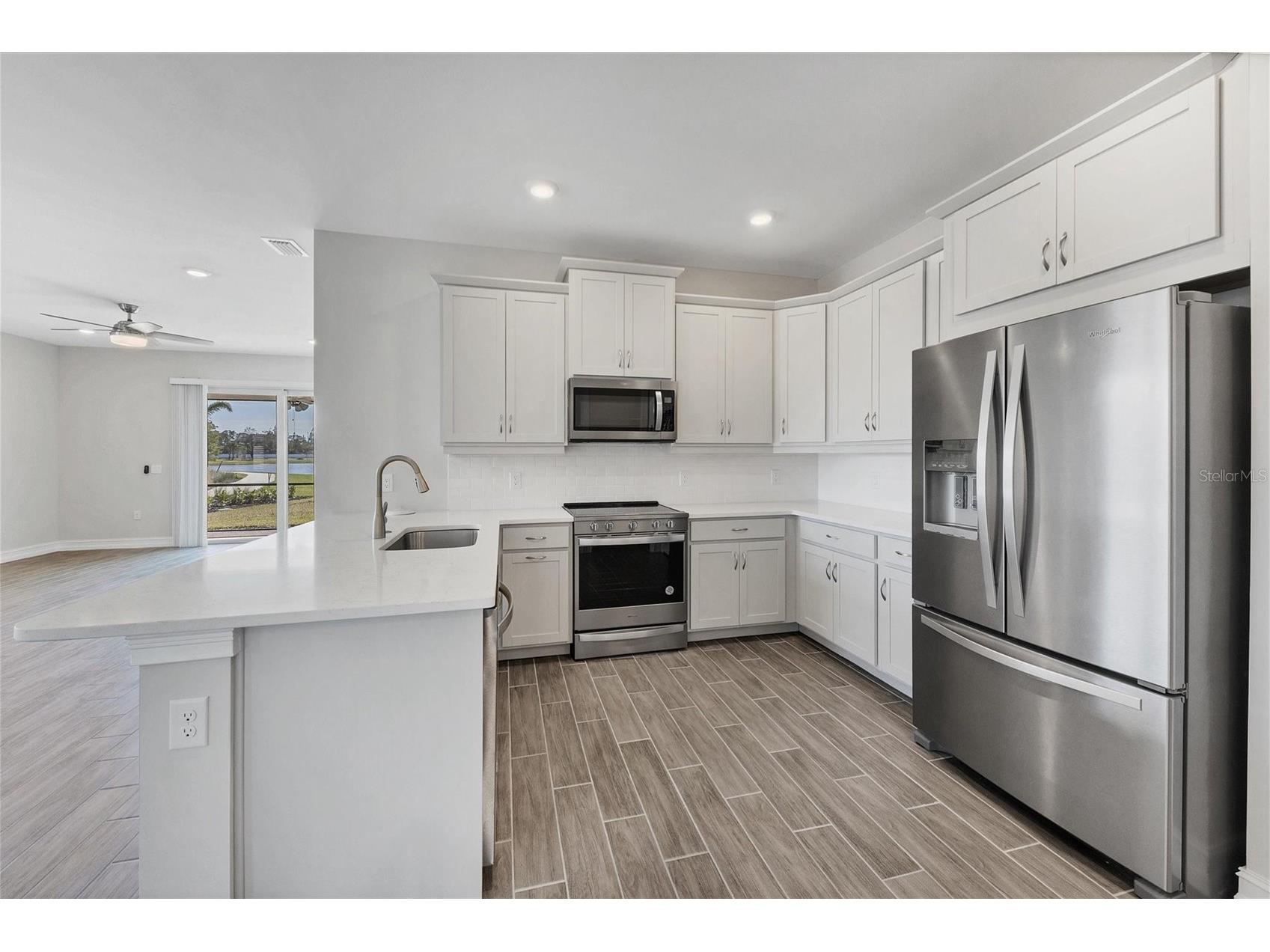 111 Ibiza Loop Venice FL 34292 A4692376 image15