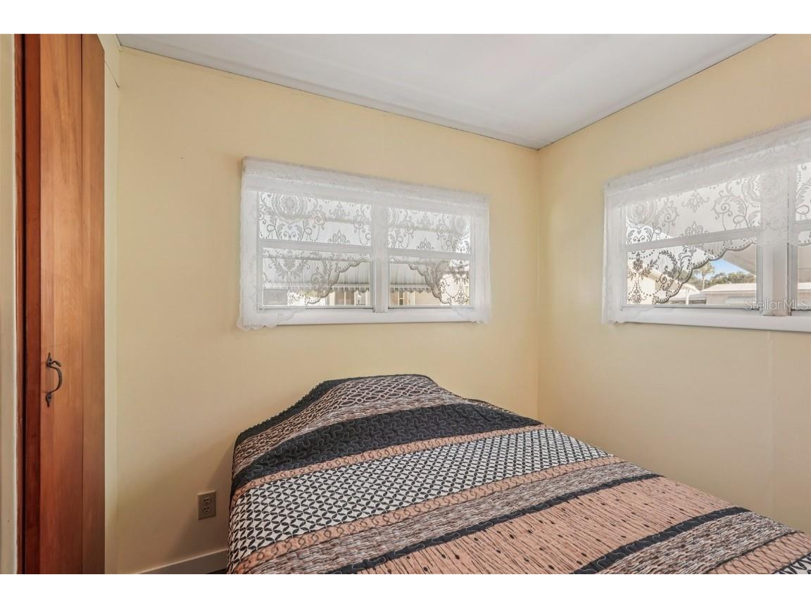 111 Lakeview Drive Palmetto FL 34221 A4672957 image18