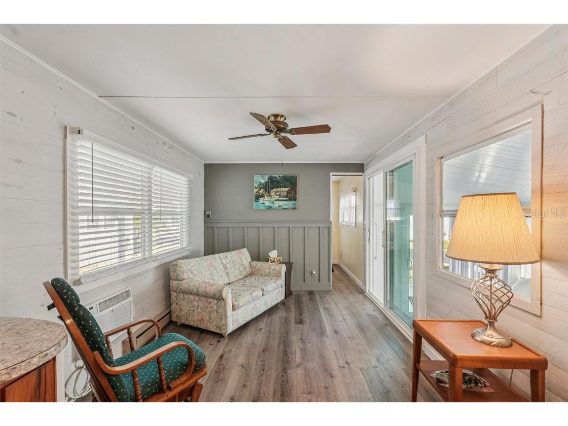 111 Lakeview Drive Palmetto FL 34221 A4672957 image5