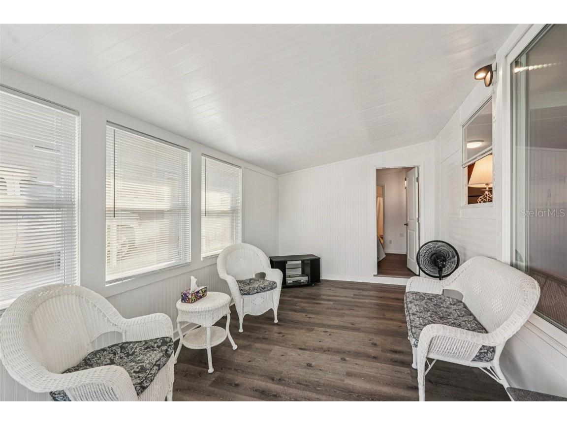 111 Lakeview Drive Palmetto FL 34221 A4672957 image9