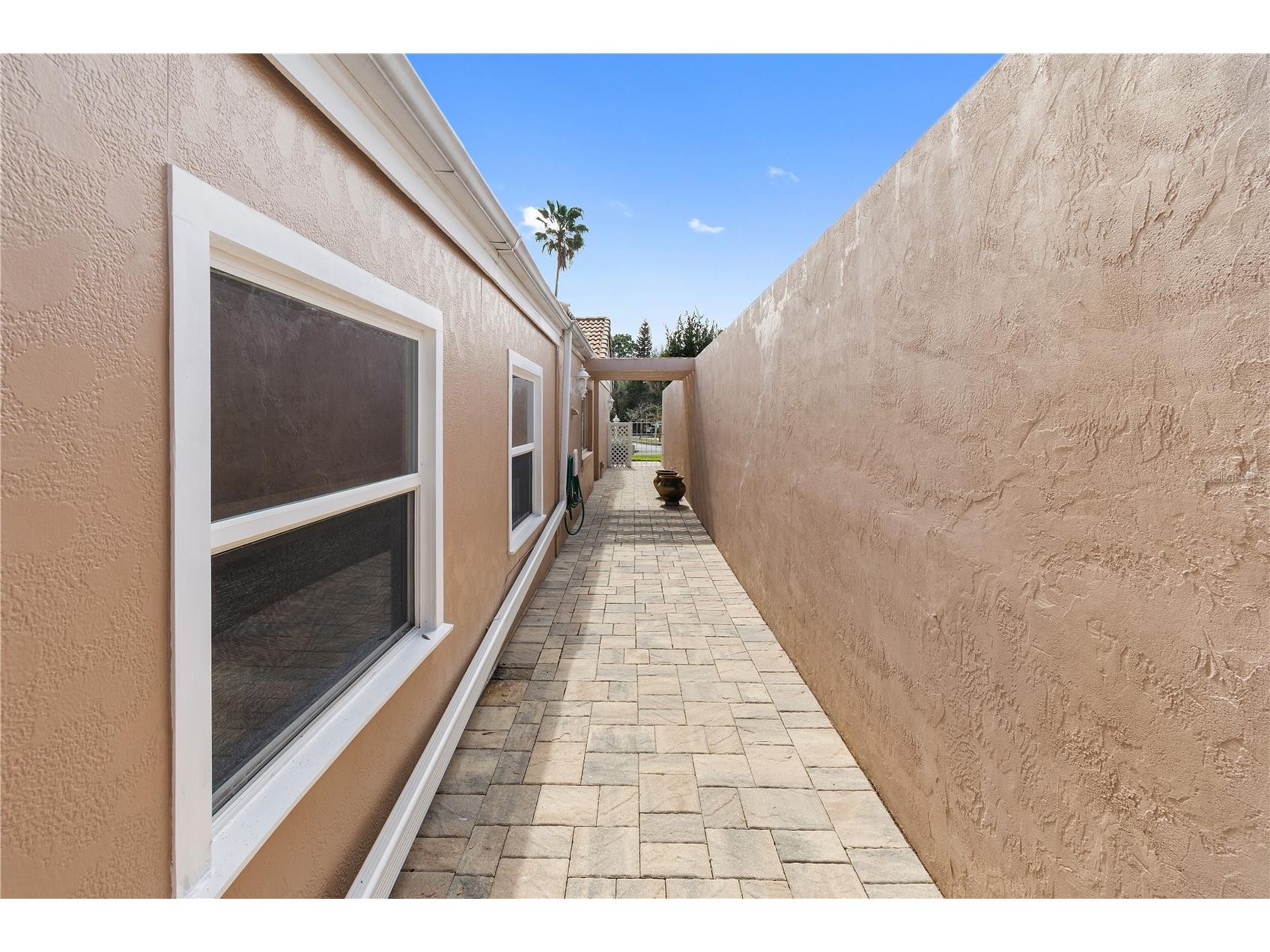 111 Las Flores Winter Haven FL 33884 L4959947 image25
