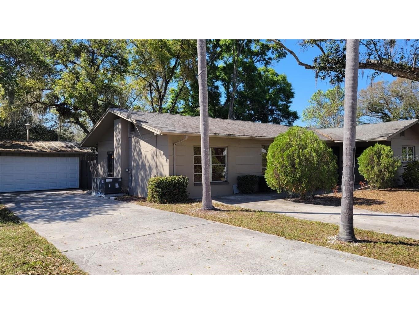 111 Loquat Lane Sarasota FL 34232 A4535244 image1