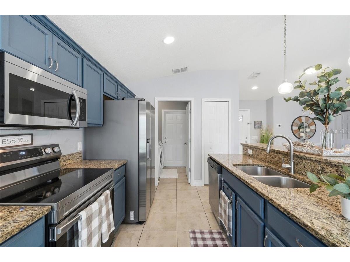 111 Maple Drive Poinciana FL 34759 L4962225 image18
