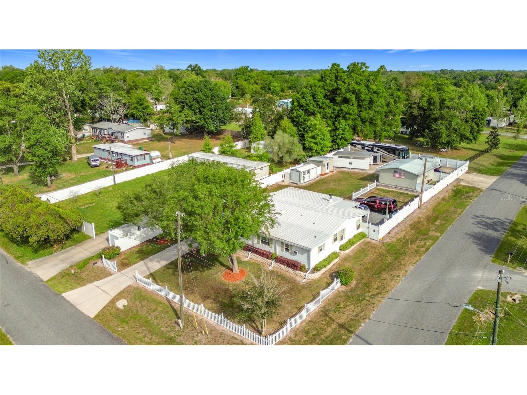 111 Mark Avenue Lady Lake FL 32159 G5110463 image73