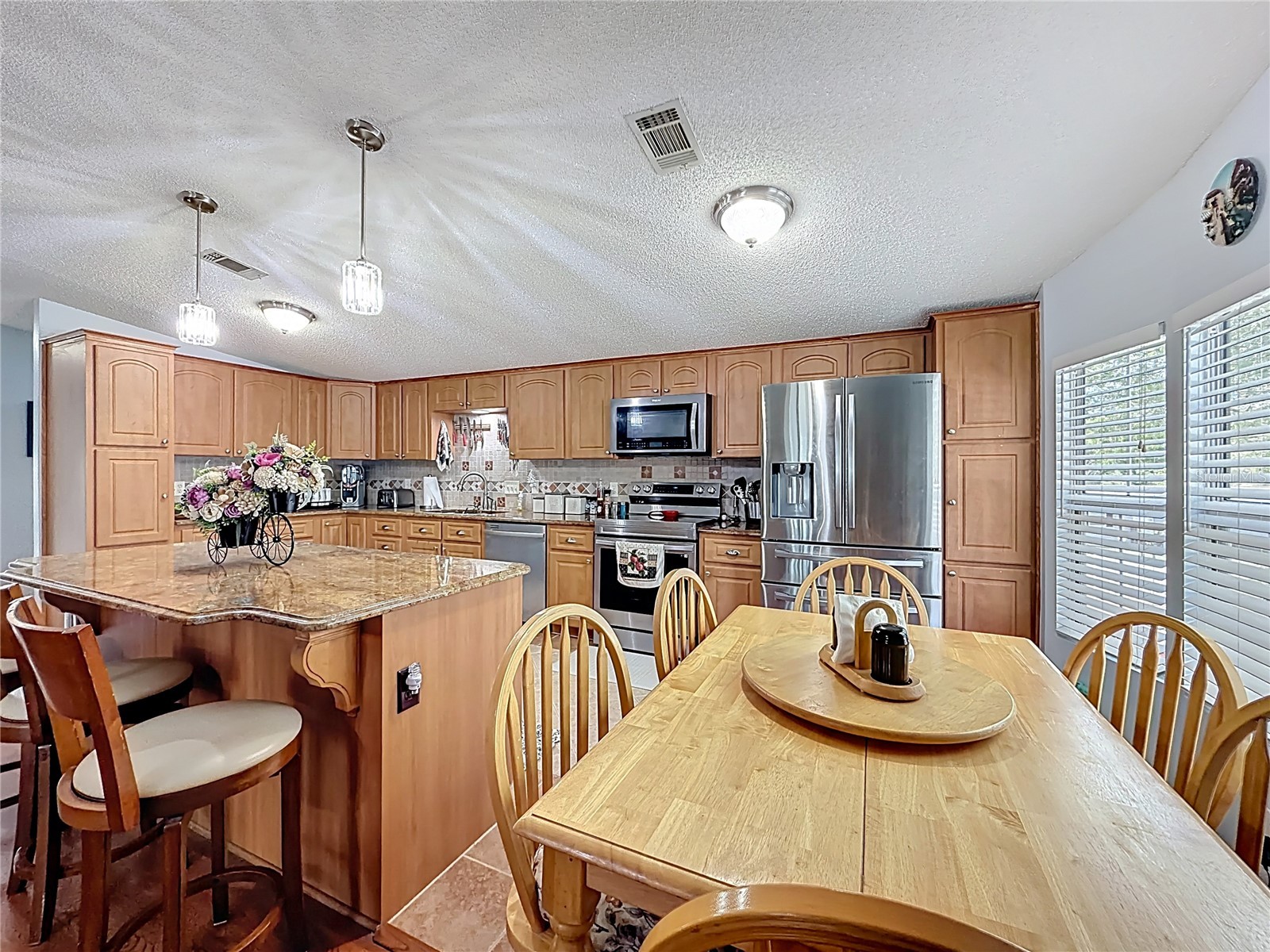 111 Mark Avenue Lady Lake FL 32159 G5110463 image9