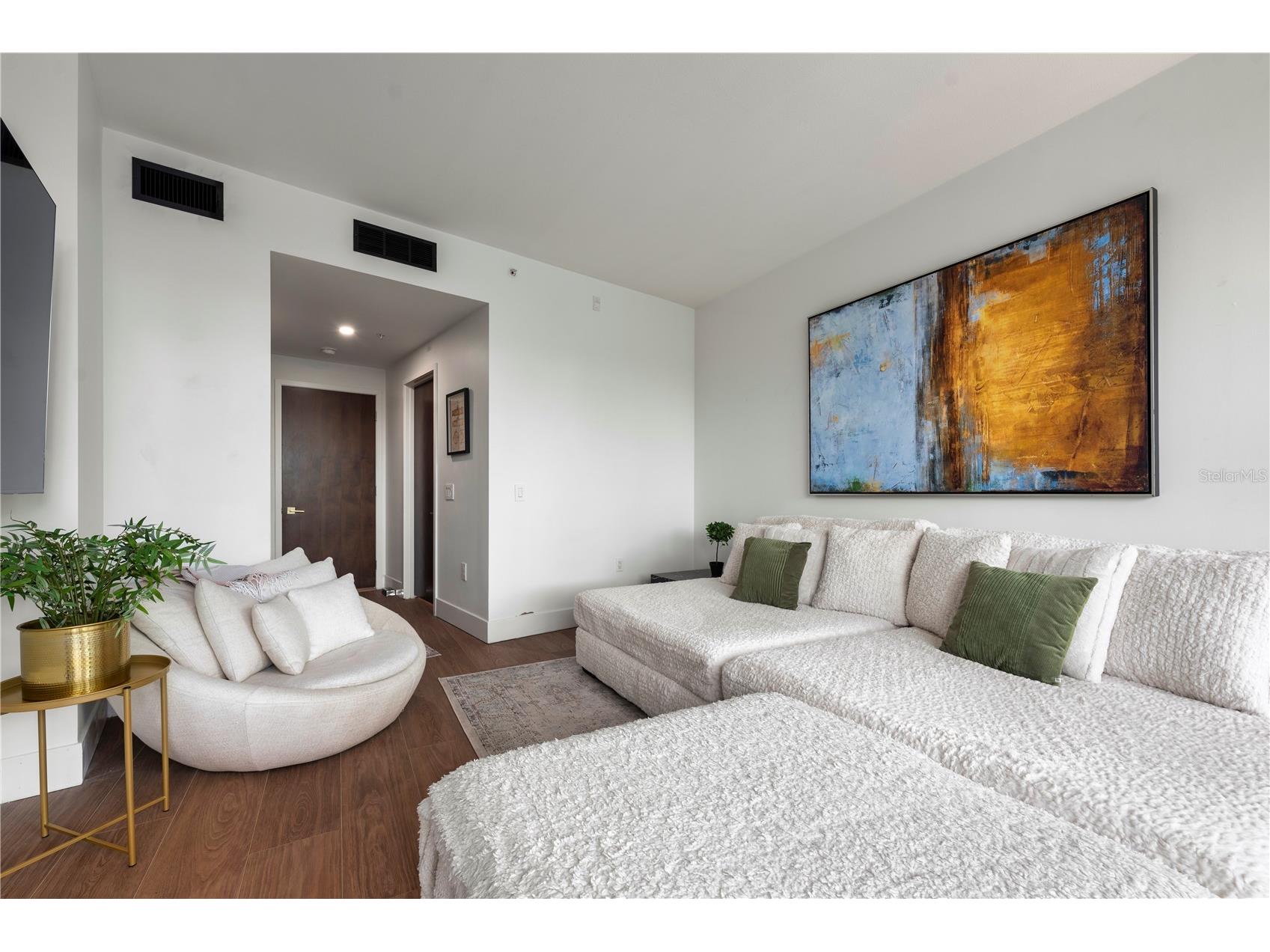 111 N 12th Street #1306 Tampa FL 33602 TB8501430 image39