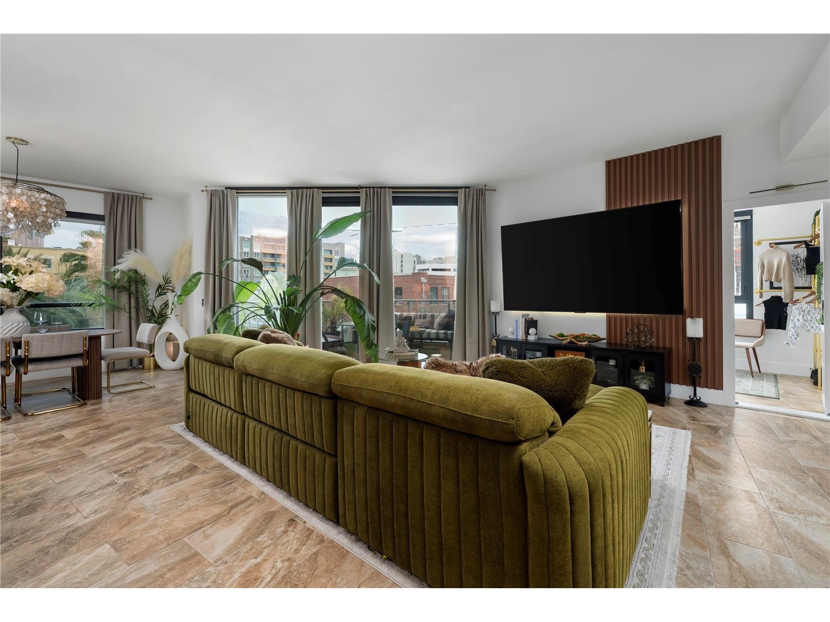 111 N 12th Street #1306 Tampa FL 33602 TB8501430 image6