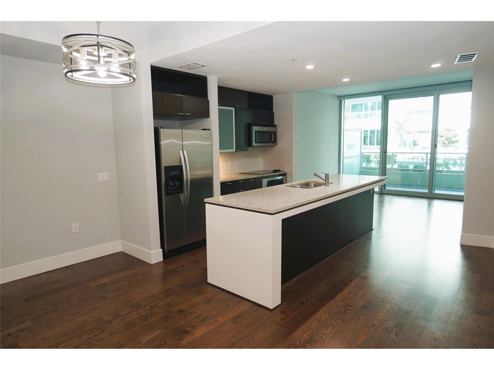111 N 12th Street #1320 Tampa FL 33602 TB8523453 image2