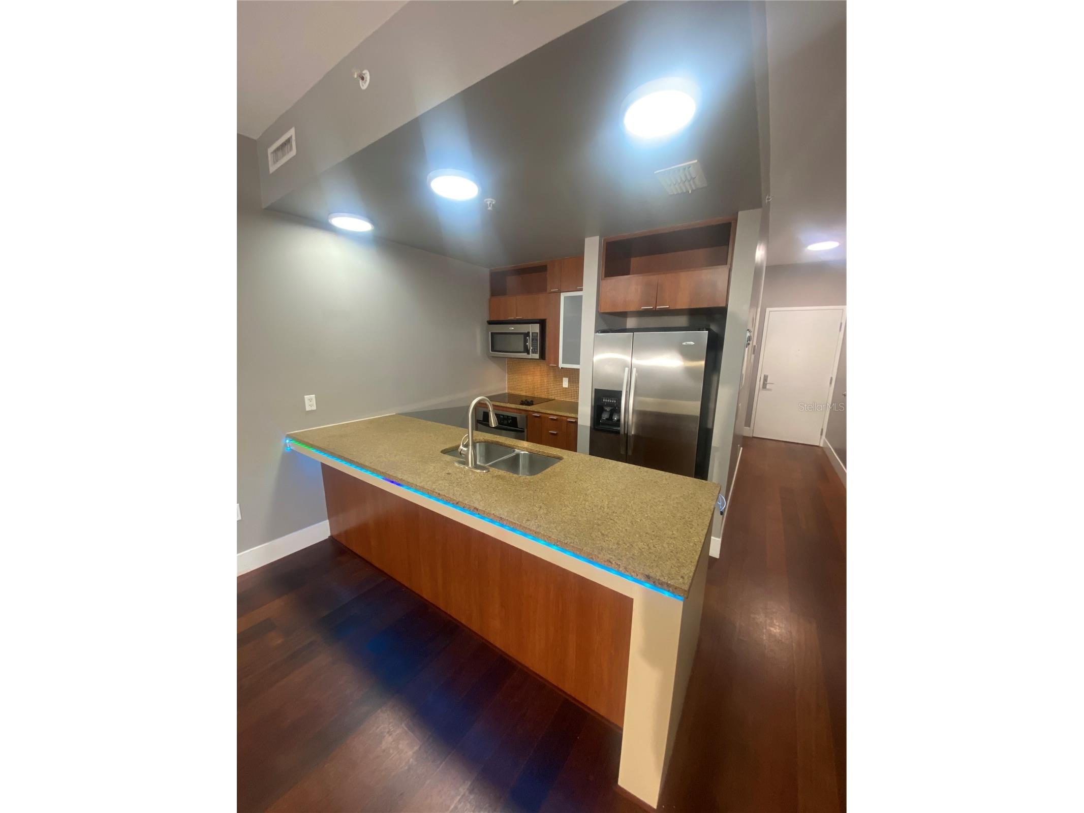 111 N 12th Street #1411 Tampa FL 33602 TB8475265 image4