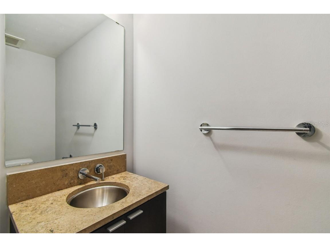 111 N 12th Street #1419 Tampa FL 33602 TB8413957 image28