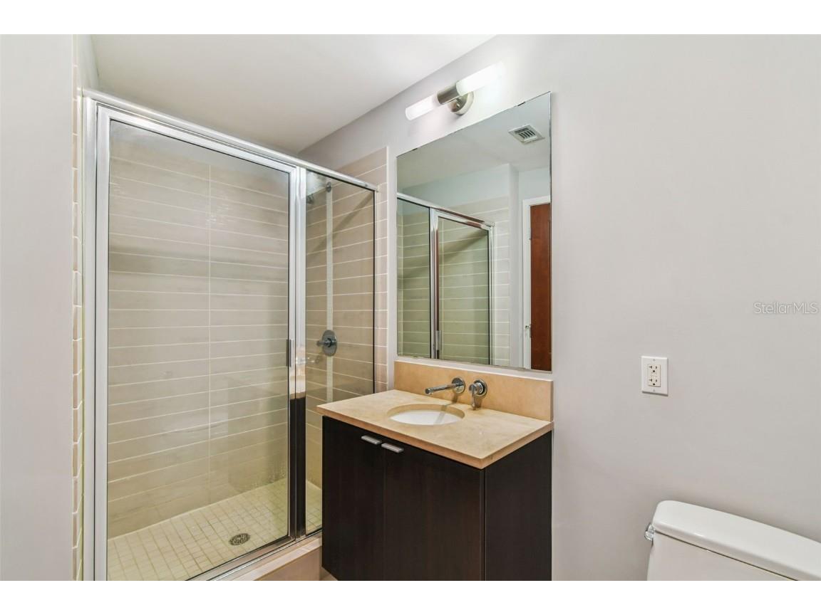 111 N 12th Street #1419 Tampa FL 33602 TB8413957 image33