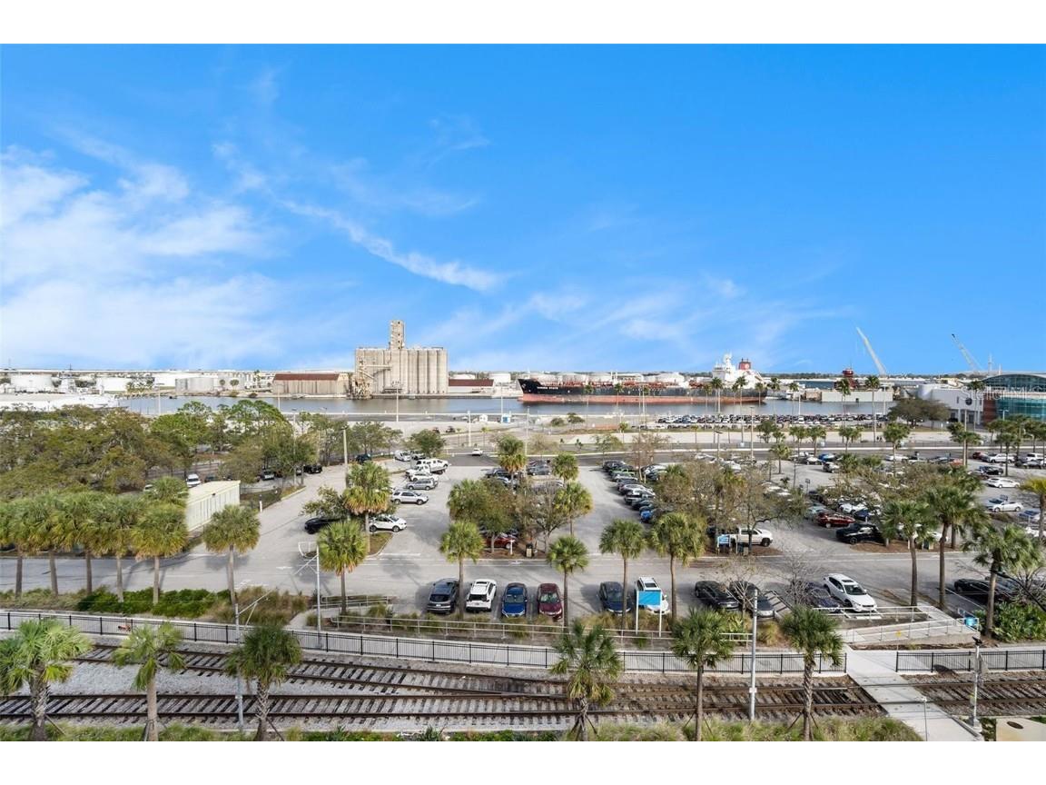 111 N 12th Street #1419 Tampa FL 33602 TB8413957 image47