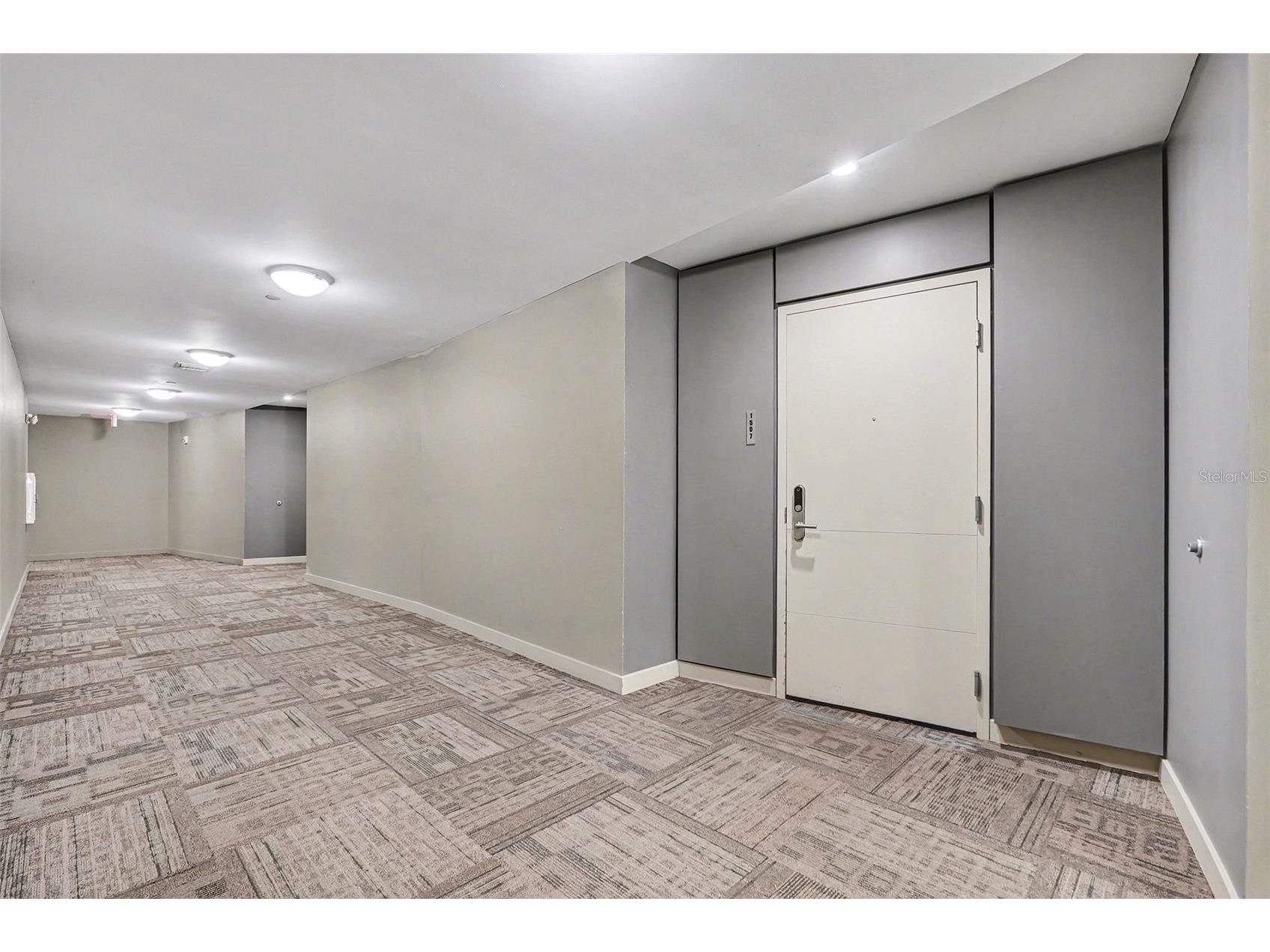 111 N 12th Street #1507 Tampa FL 33602 TB8509883 image2