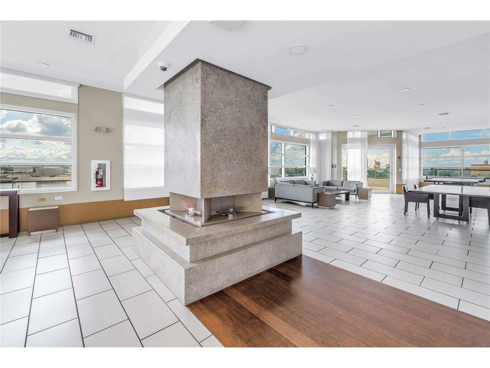 111 N 12th Street #1508 Tampa FL 33602 TB8512160 image42