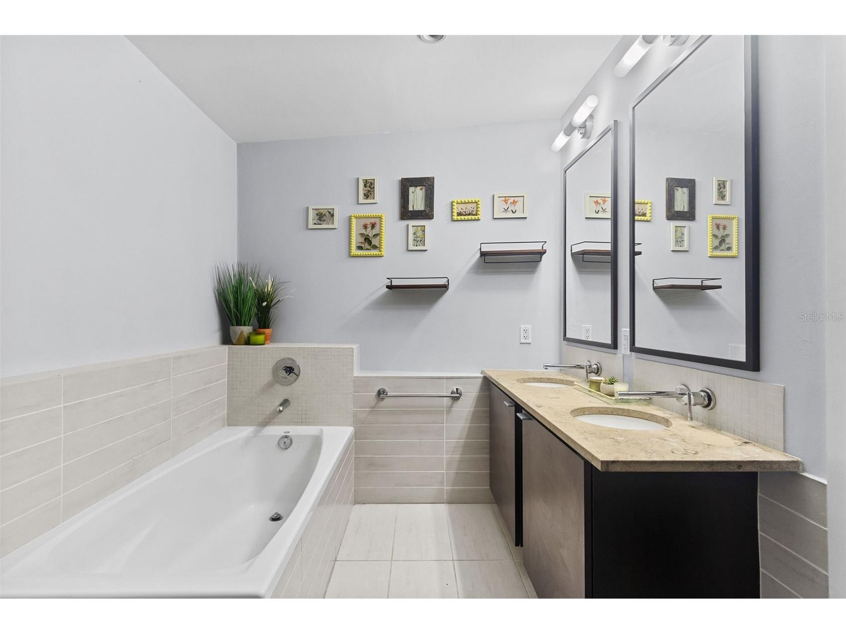 111 N 12th Street #1602 Tampa FL 33602 TB8476197 image25
