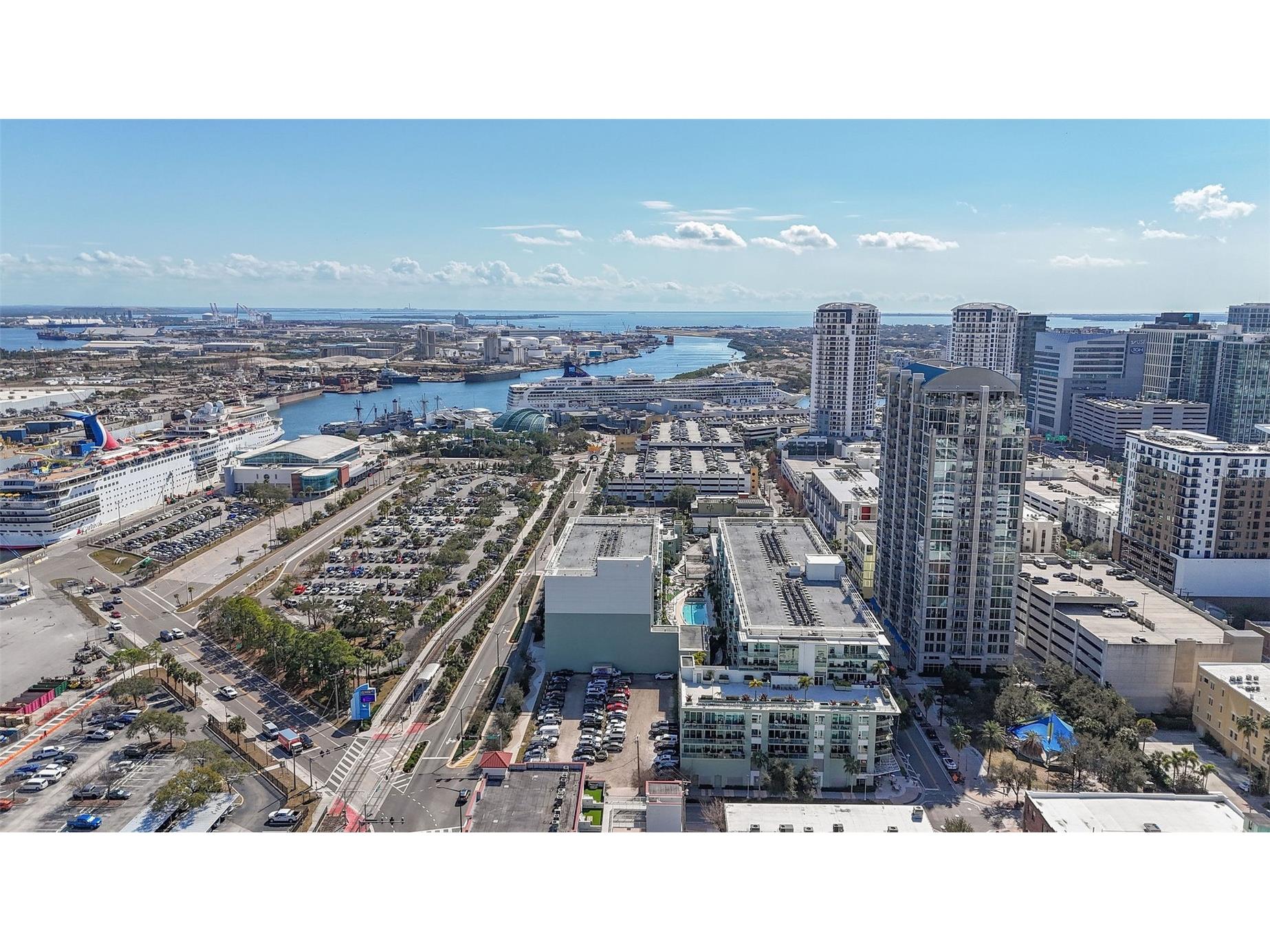 111 N 12th Street #1602 Tampa FL 33602 TB8476197 image39