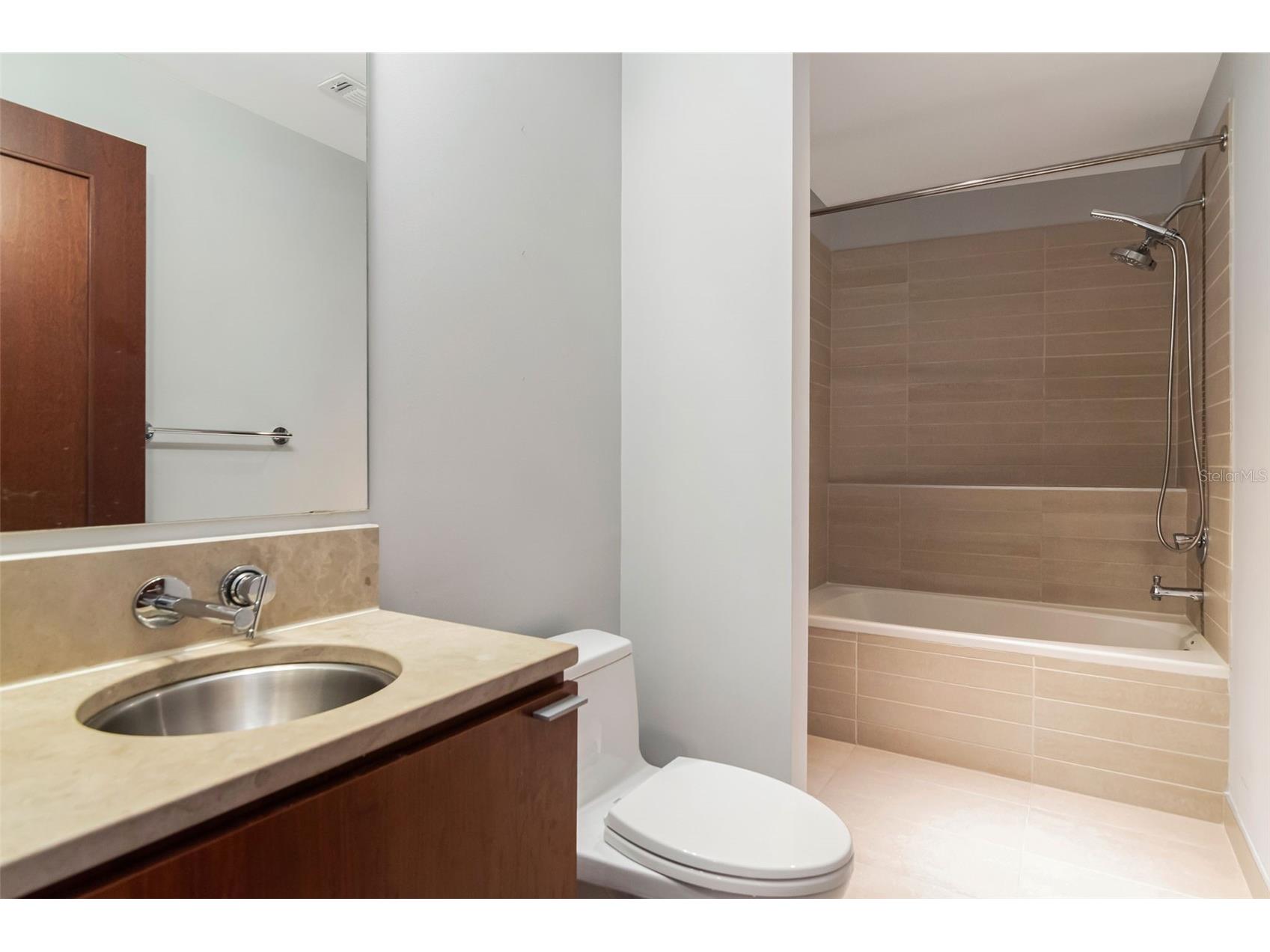 111 N 12th Street #1608 Tampa FL 33602 TB8523231 image24