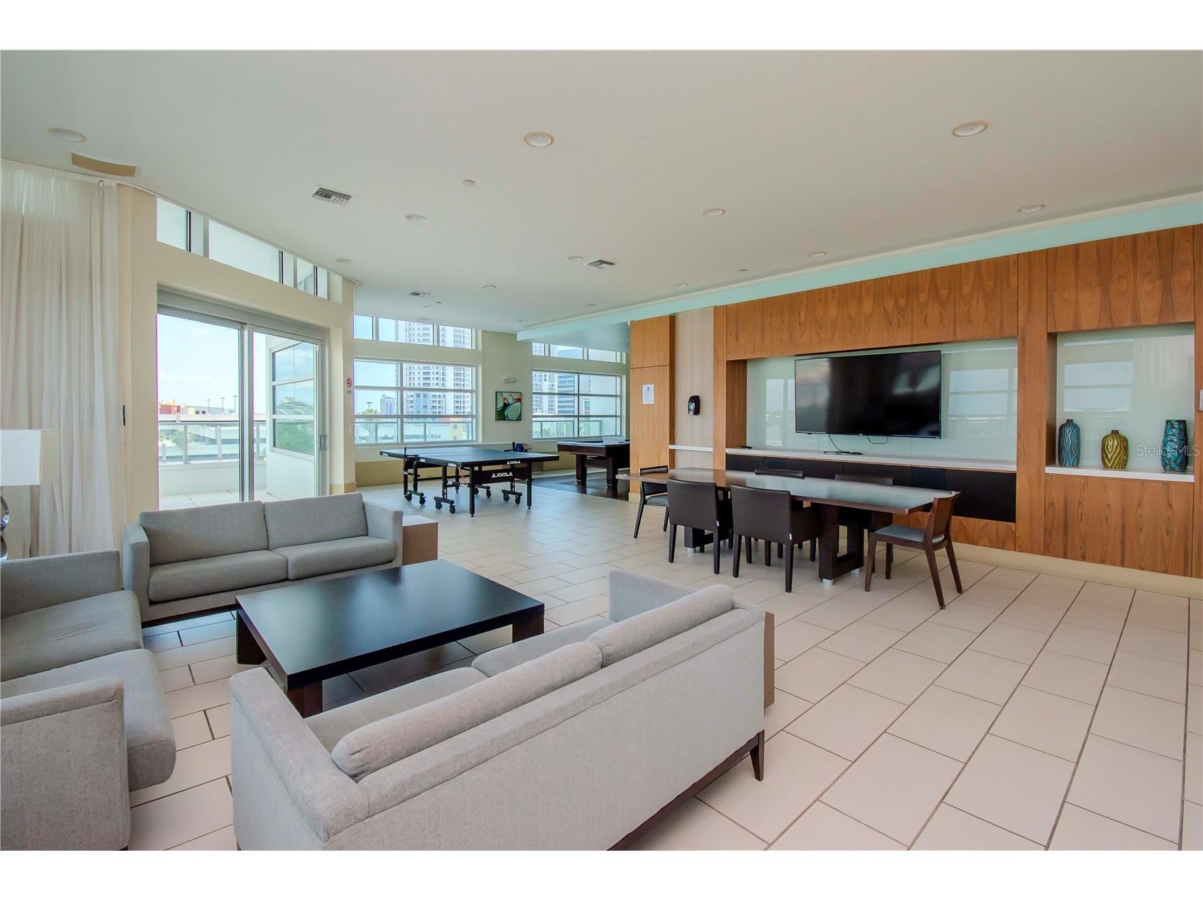 111 N 12th Street #1608 Tampa FL 33602 TB8523231 image38