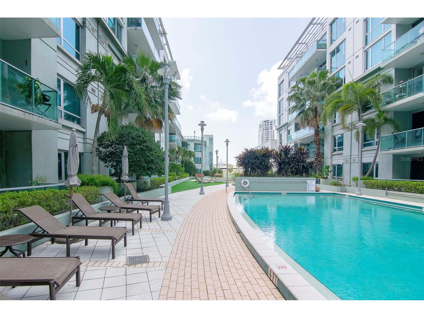 111 N 12th Street #1608 Tampa FL 33602 TB8523231 image43