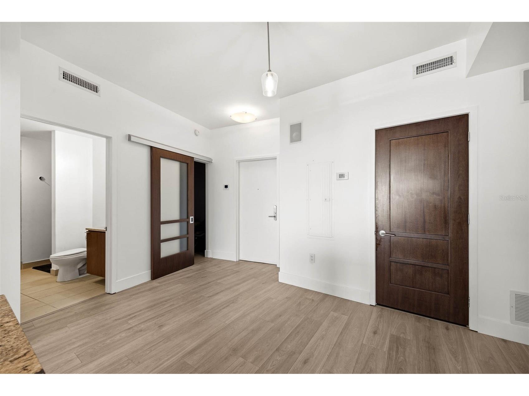 111 N 12th Street #1707 Tampa FL 33602 TB8498345 image27