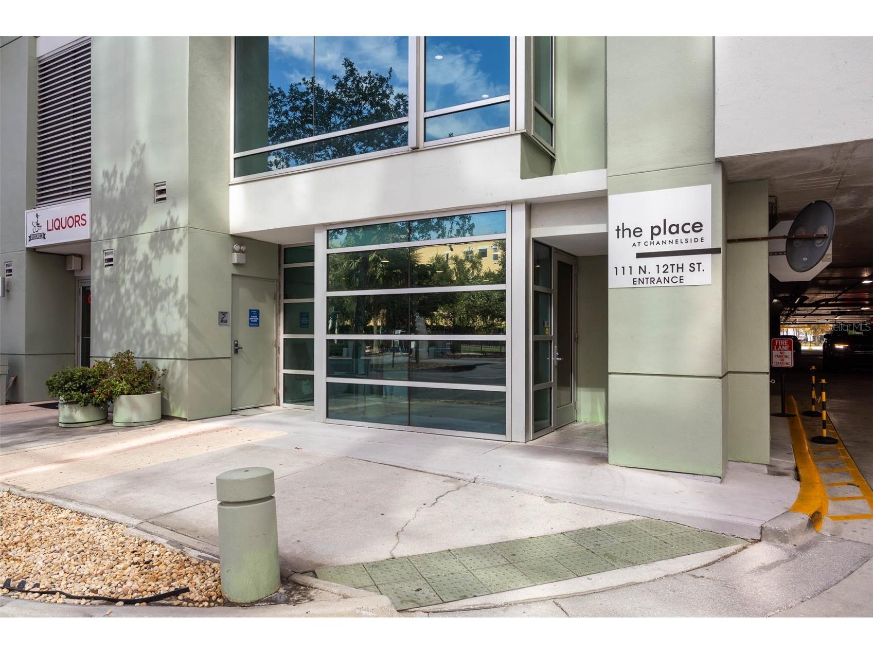 111 N 12th Street #1707 Tampa FL 33602 TB8498345 image3