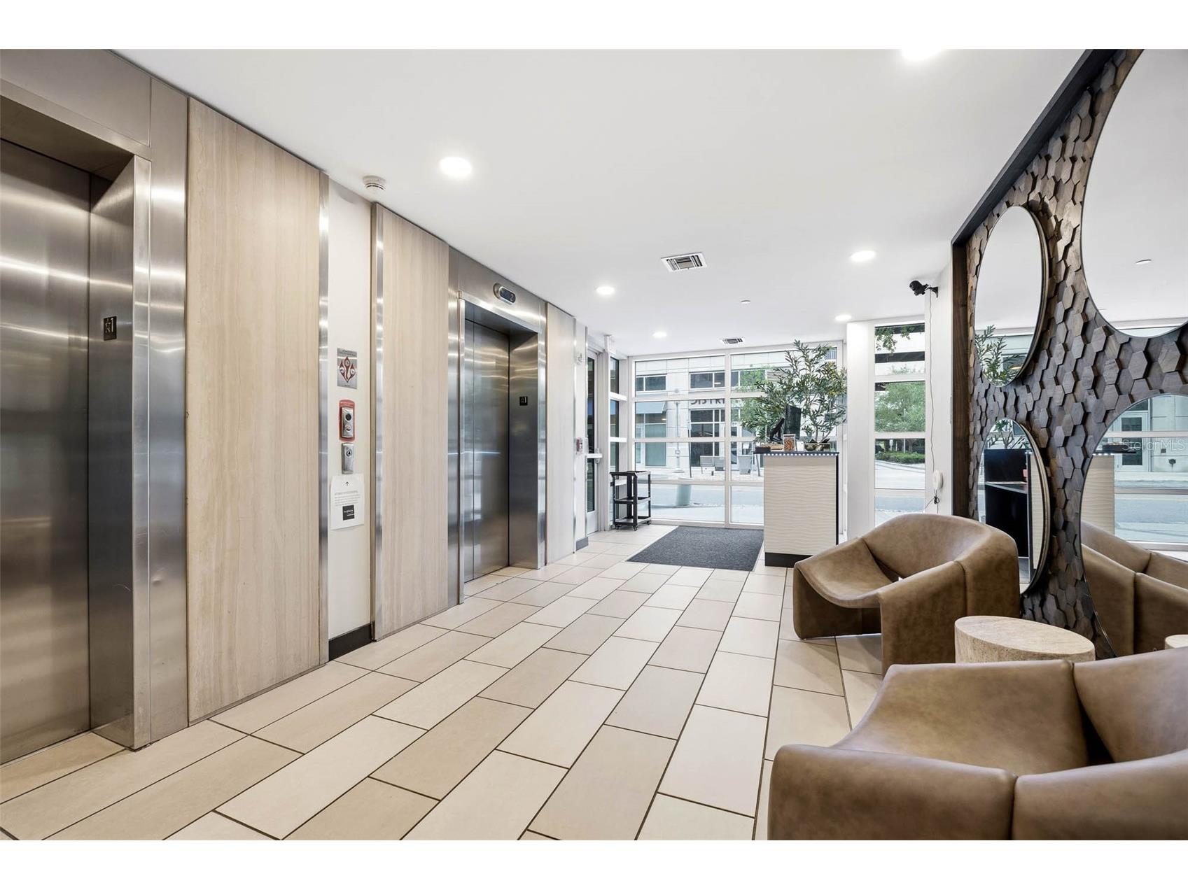 111 N 12th Street #1707 Tampa FL 33602 TB8498345 image5