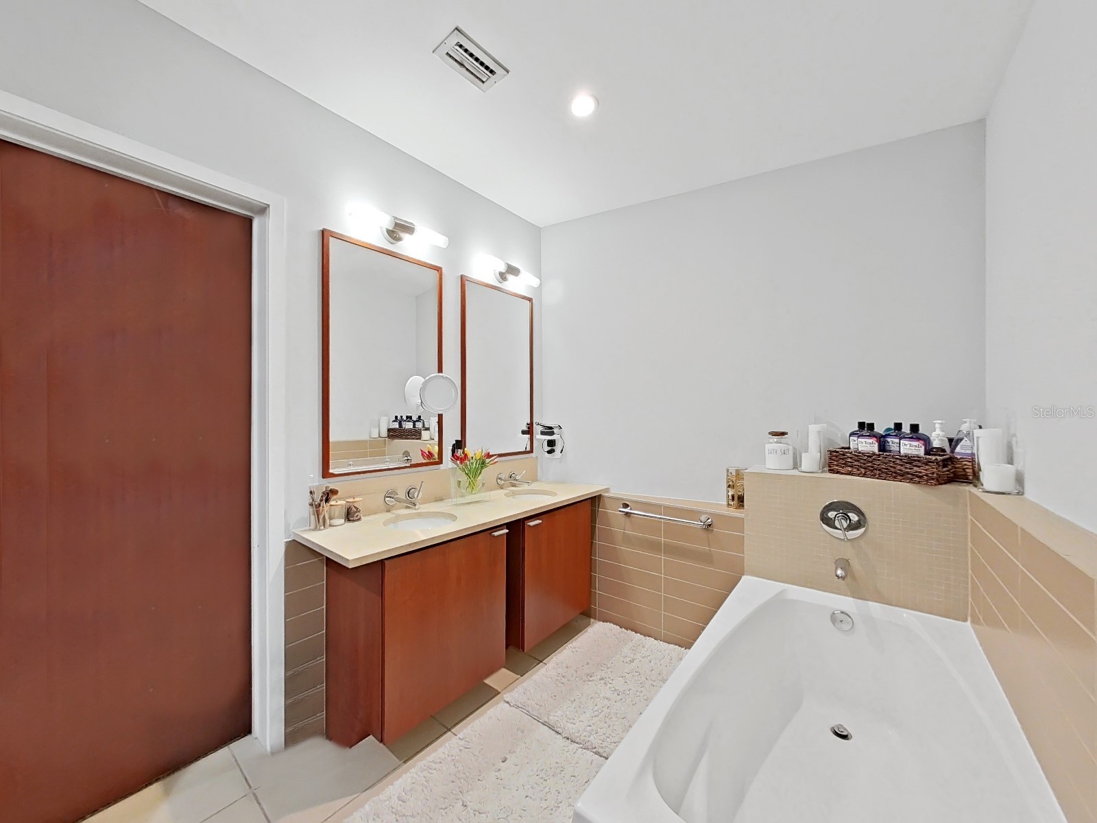 111 N 12th Street #1810 Tampa FL 33602 TB8526761 image20