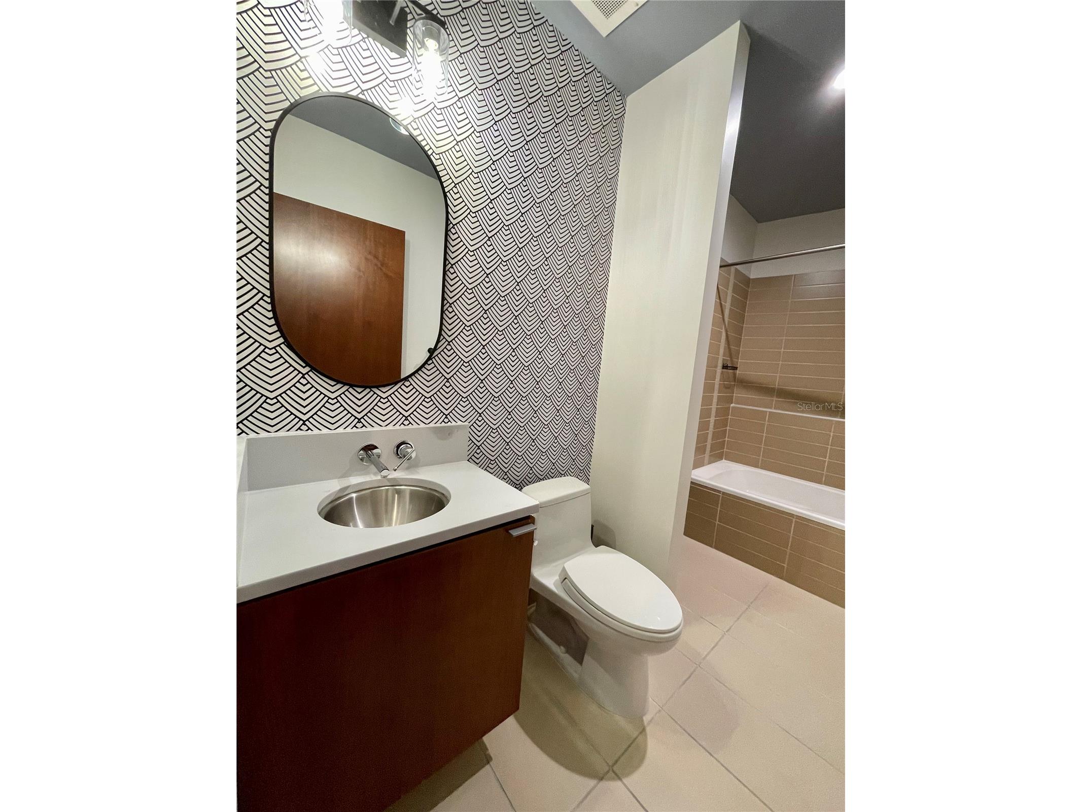 111 N 12th Street #1810 Tampa FL 33602 TB8526761 image26