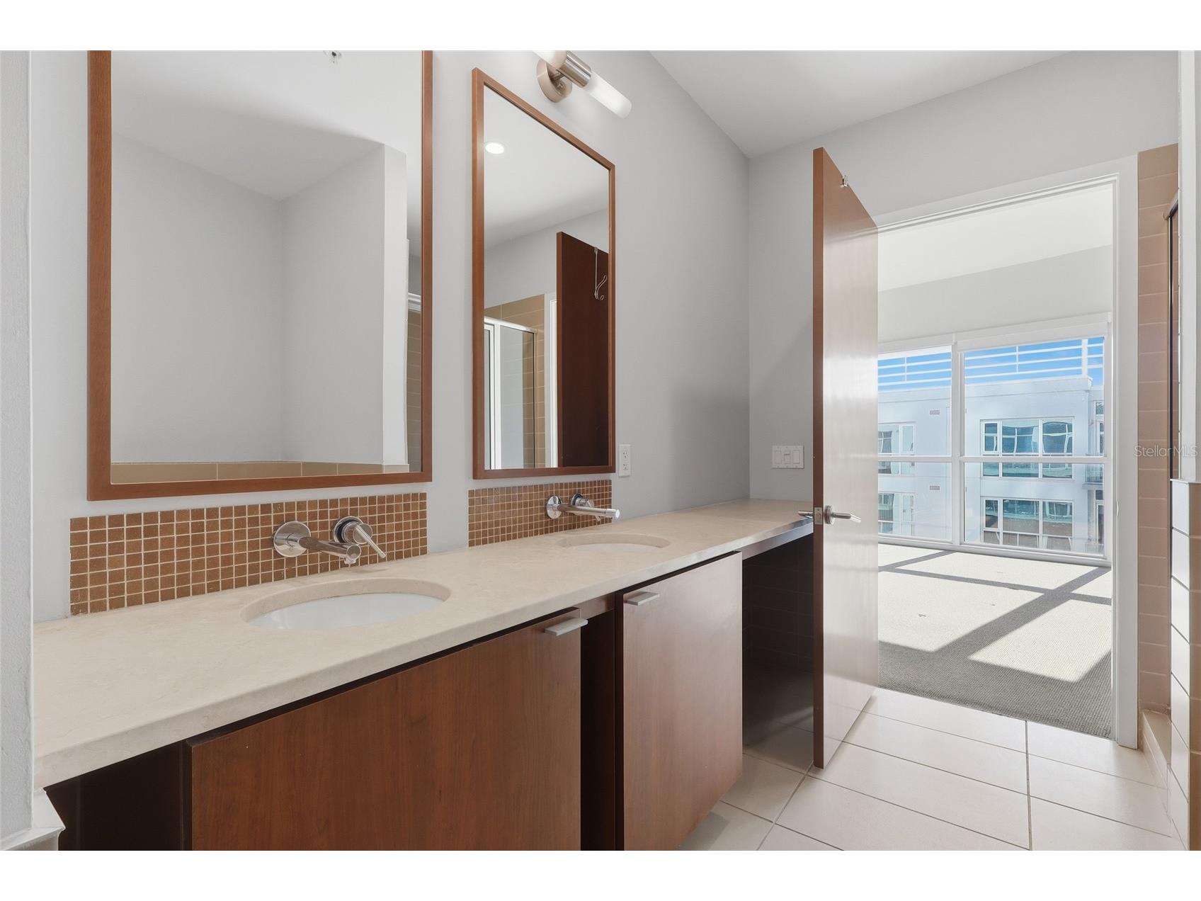 111 N 12th Street #1811 Tampa FL 33602 TB8492610 image14
