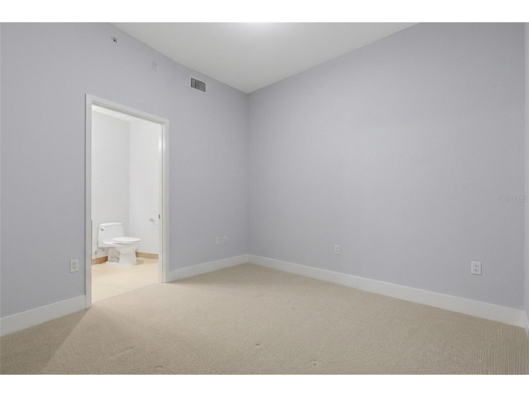 111 N 12th Street #1811 Tampa FL 33602 TB8492610 image17