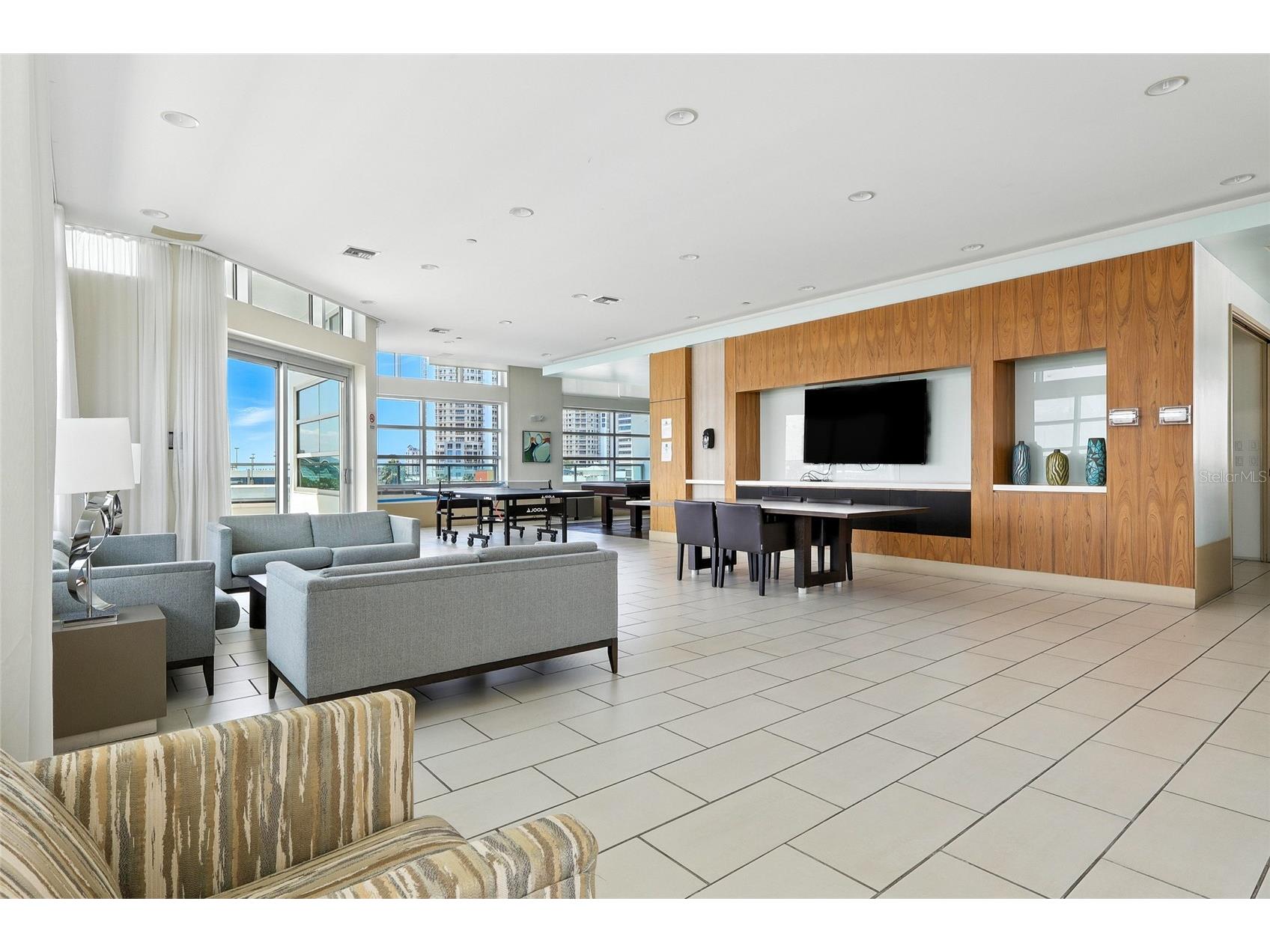 111 N 12th Street #1811 Tampa FL 33602 TB8492610 image23