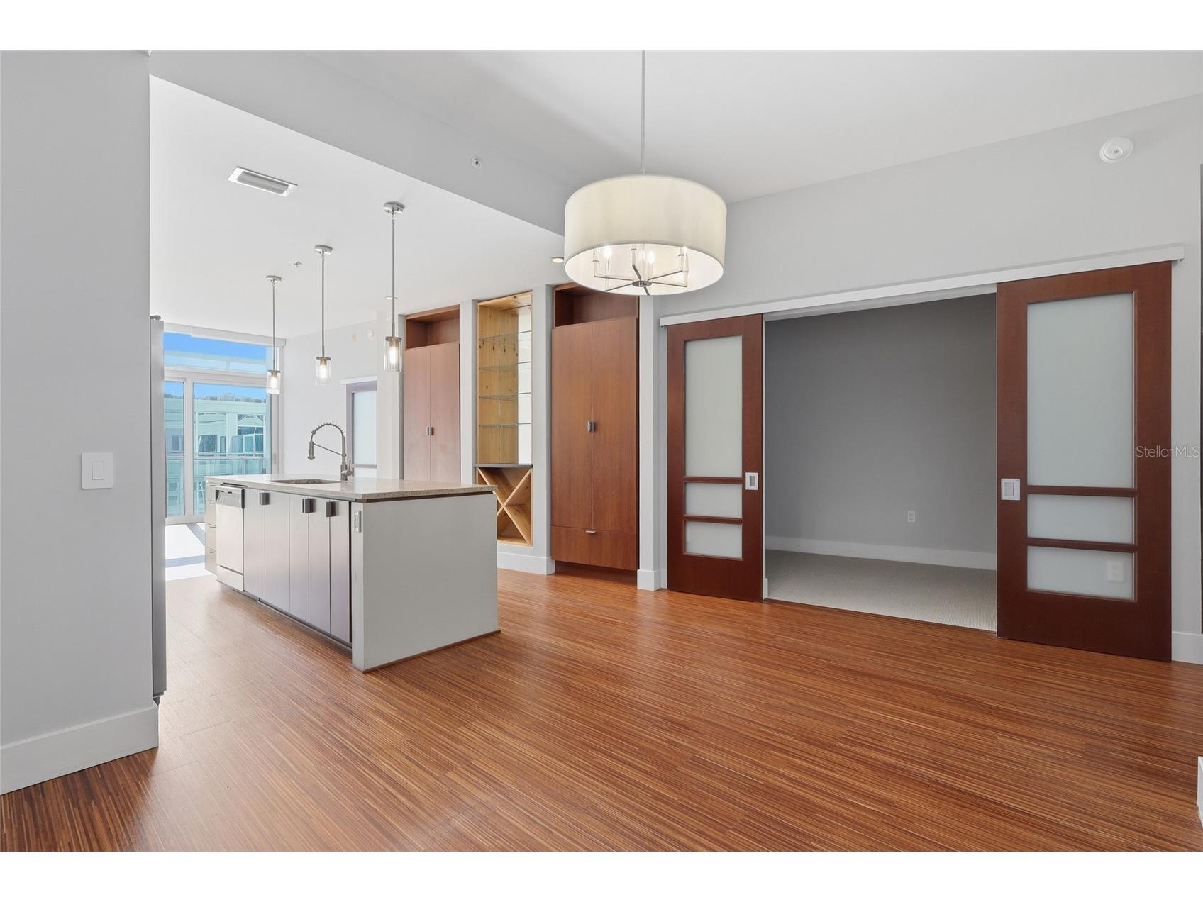 111 N 12th Street #1811 Tampa FL 33602 TB8492610 image3