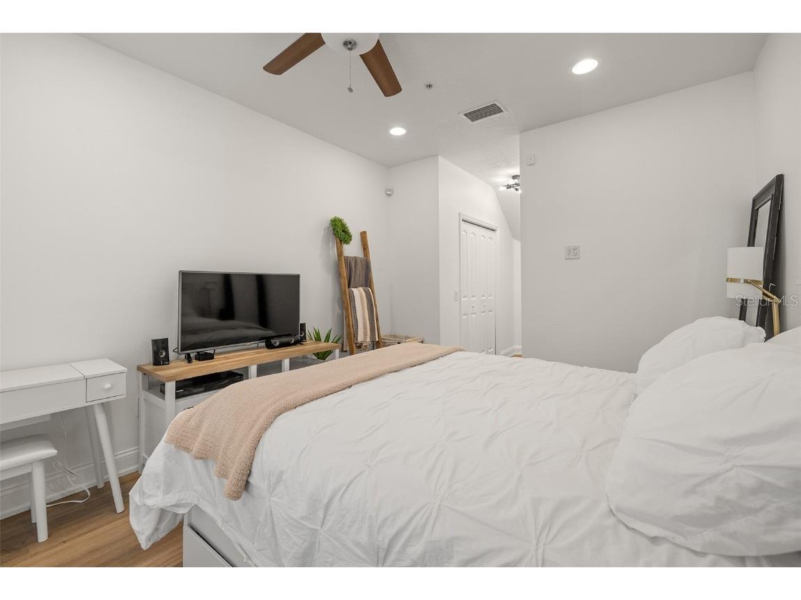 111 N Albany Avenue #7 Tampa FL 33606 TB8402790 image3