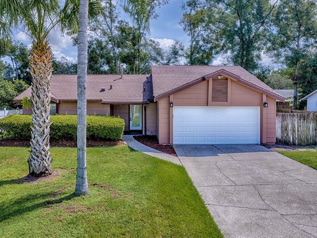 111 N Atlas Drive Apopka FL 32703 G5102151 image1