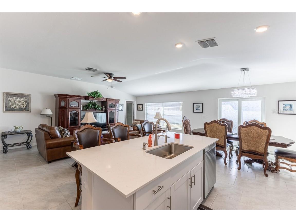 111 Naomi Place Rotonda West FL 33947 C7517887 image12