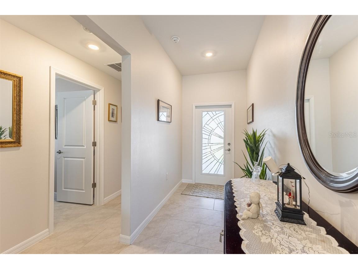 111 Naomi Place Rotonda West FL 33947 C7517887 image3