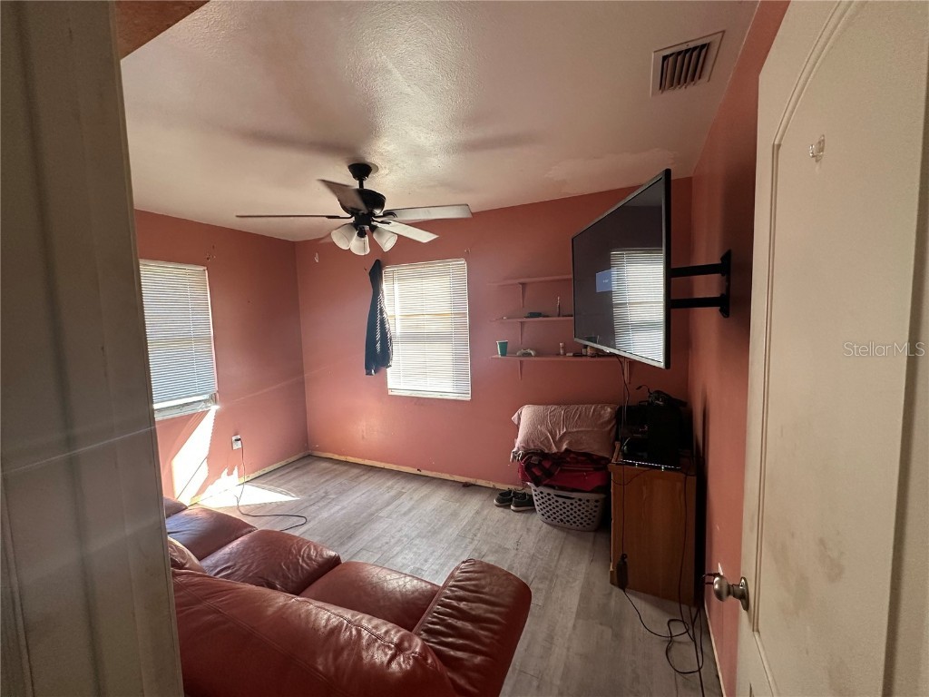 111 Palm Avenue E Nokomis FL 34275 A4673364 image8