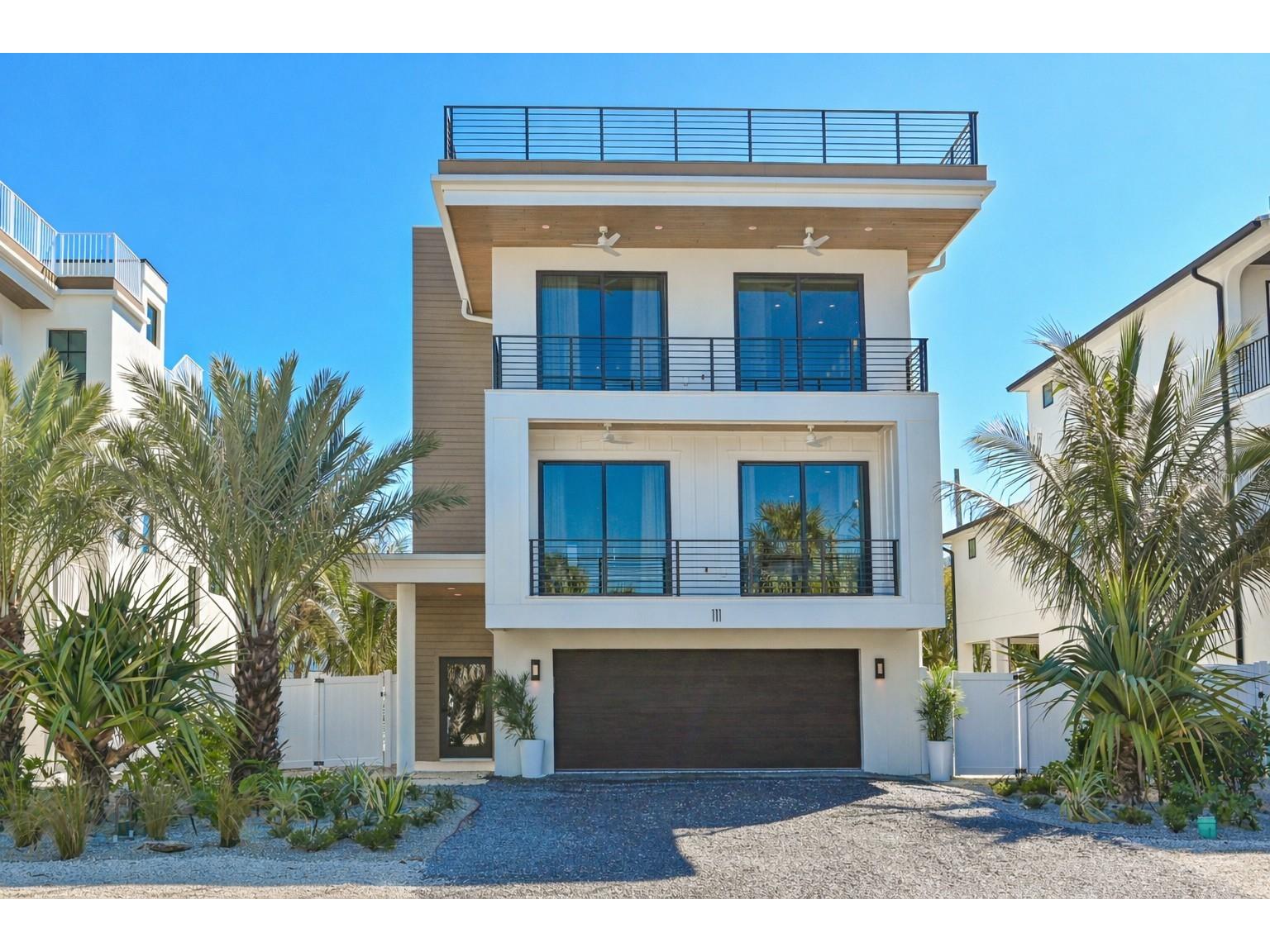 111 Palmetto Avenue Anna Maria FL 34216 A4682245 image1