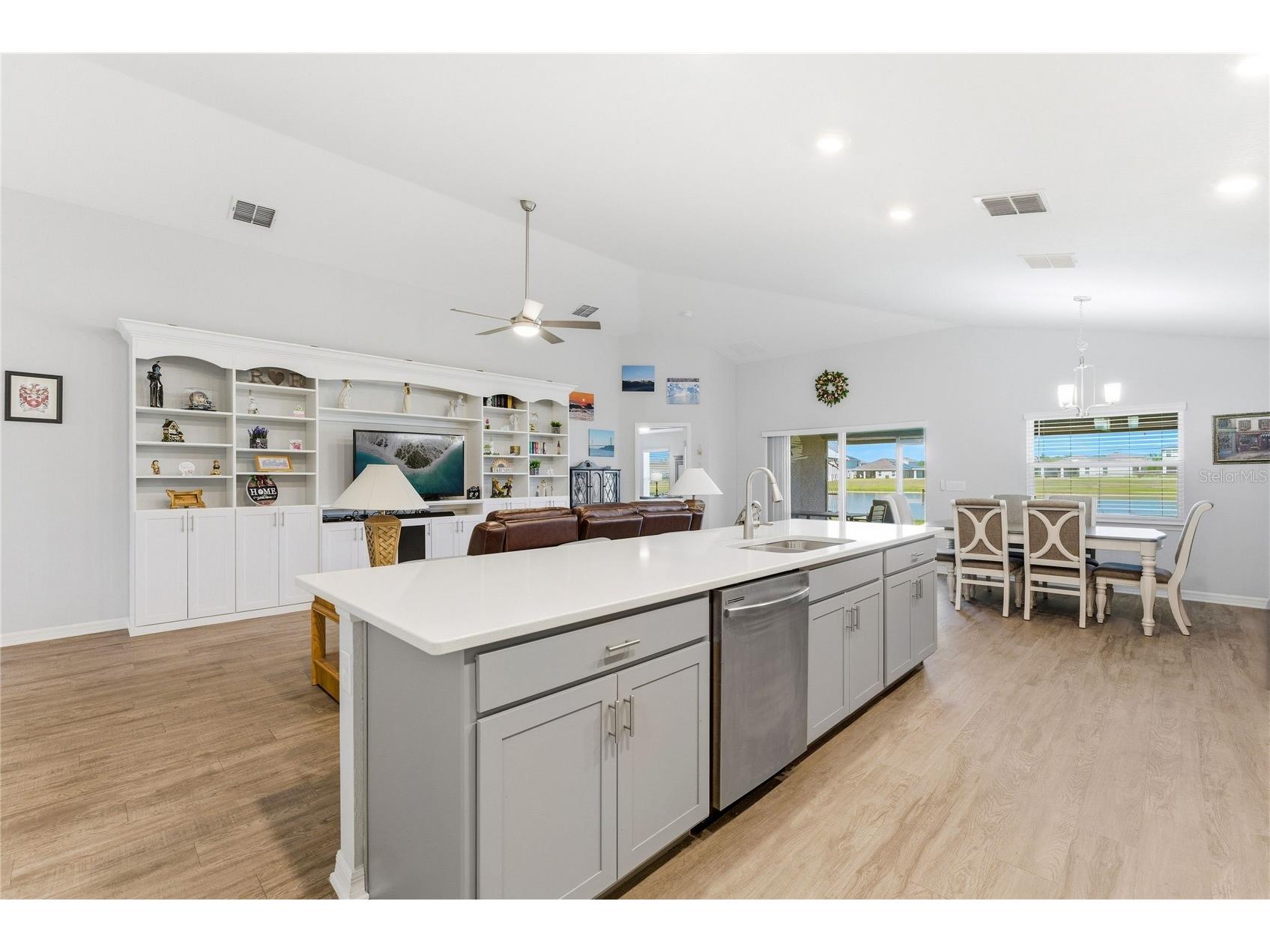 111 Polermo Ave Saint Cloud FL 34771 V4948842 image7