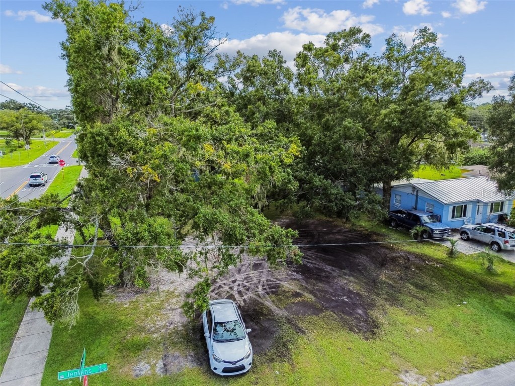 111 S Maryland Avenue Plant City FL 33563 TB8430269 image10