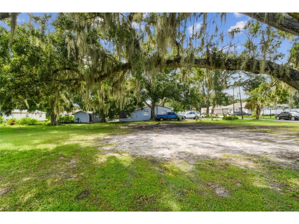 111 S Maryland Avenue Plant City FL 33563 TB8430269 image4