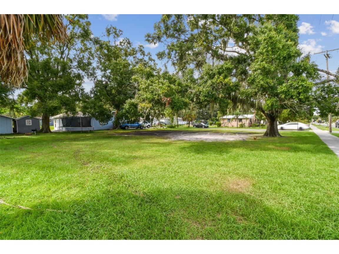 111 S Maryland Avenue Plant City FL 33563 TB8430269 image5