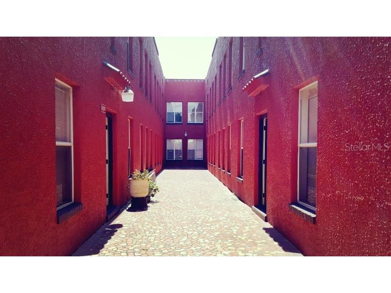 111 S Newport Avenue #15 Tampa FL 33606 TB8439988 image3