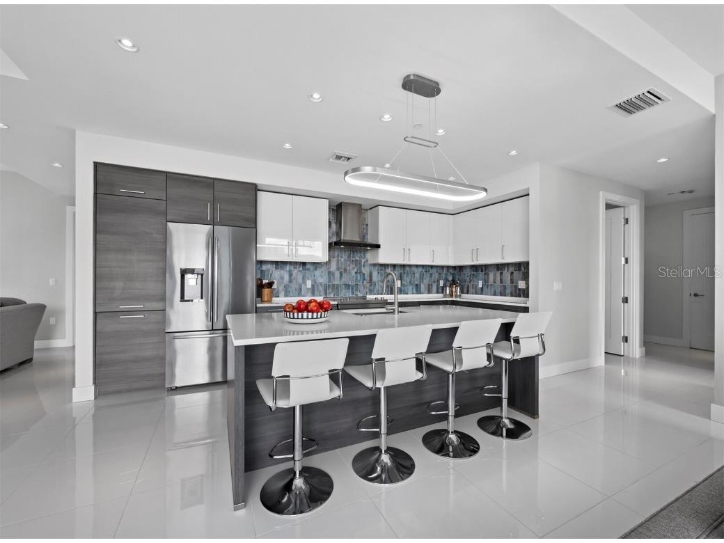 111 S Pineapple Avenue #1007 Sarasota FL 34236 A4671048 image16