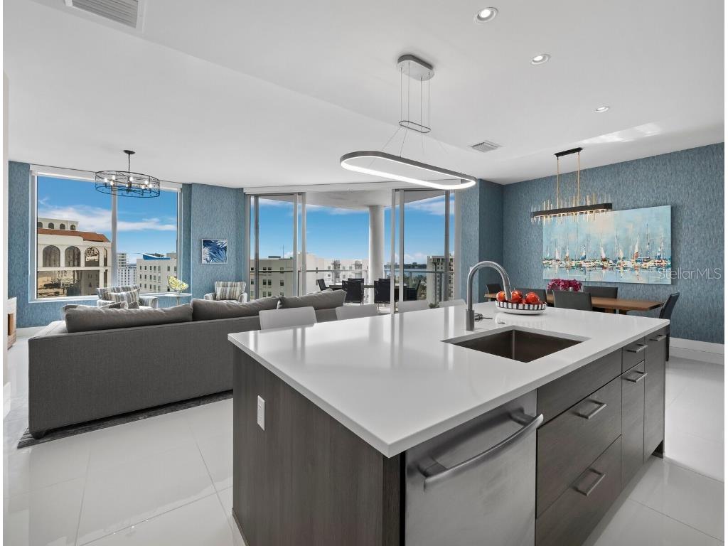 111 S Pineapple Avenue #1007 Sarasota FL 34236 A4671048 image18