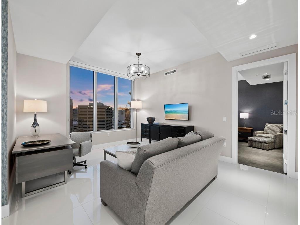 111 S Pineapple Avenue #1007 Sarasota FL 34236 A4671048 image24