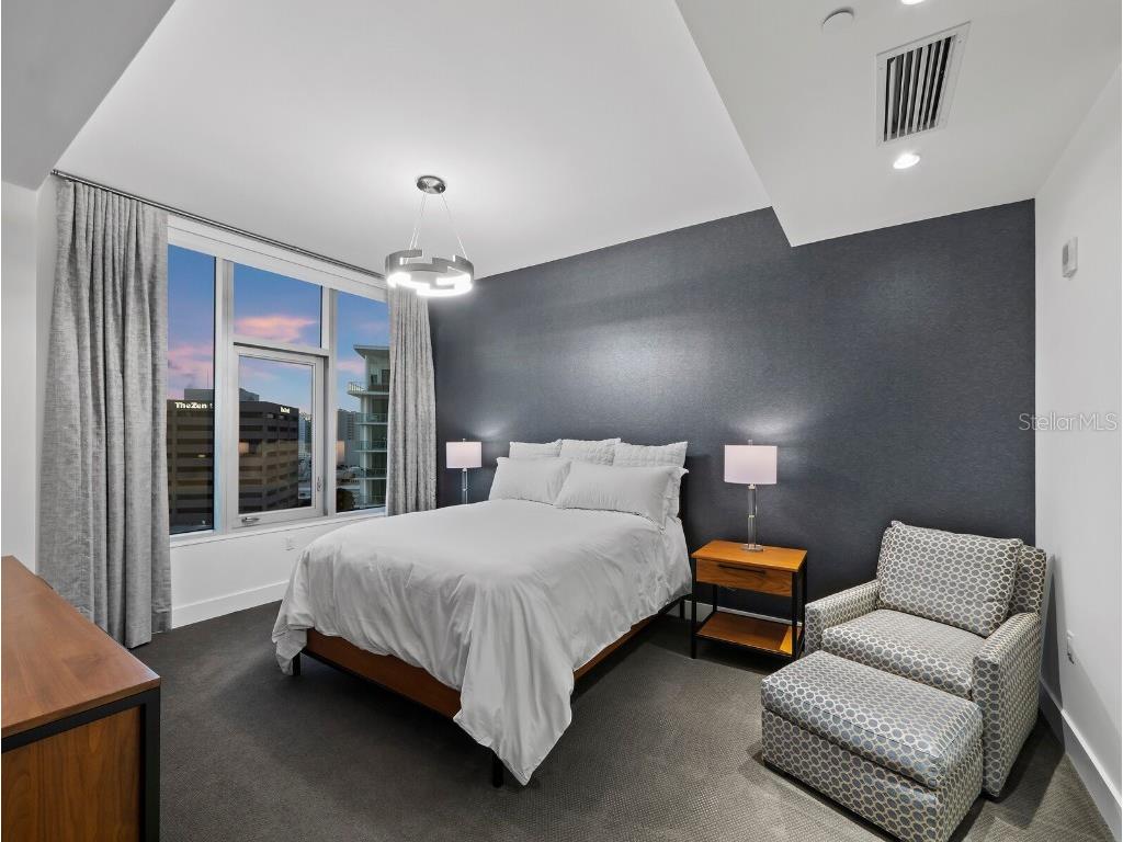 111 S Pineapple Avenue #1007 Sarasota FL 34236 A4671048 image27