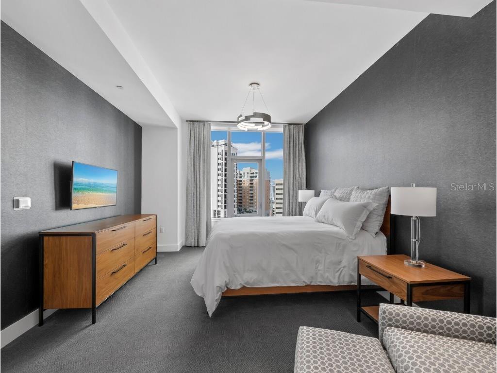 111 S Pineapple Avenue #1007 Sarasota FL 34236 A4671048 image28