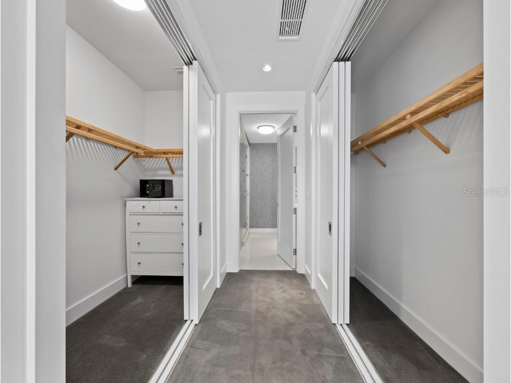 111 S Pineapple Avenue #1007 Sarasota FL 34236 A4671048 image34